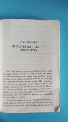 TIỂU LUẬN  - MILAN KUNDERA
