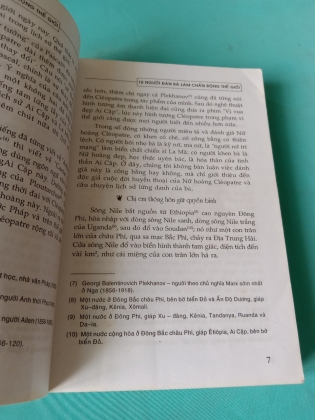 THẬP ĐẠI TÙNG THƯ - 10 NGƯỜI ĐÀN BÀ LÀM CHẤN ĐỘNG THẾ GIỚI