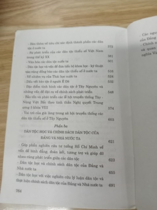 Góp phần nghiên cứu dân tộc học Việt Nam
