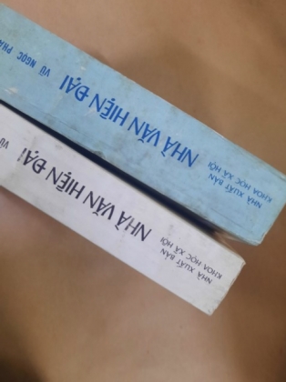 Nhà văn hiện đại trọn bộ 2 tập