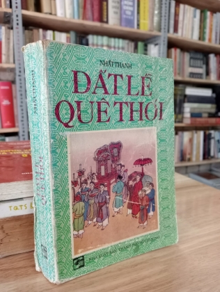 ĐẤT LỀ QUÊ THÓI