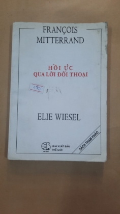HỒI ỨC QUA LỜI ĐỐI THOẠI