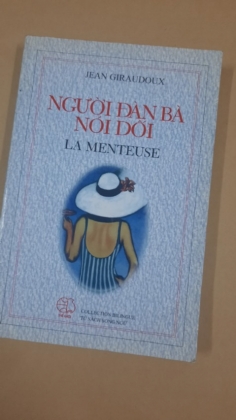 NGƯỜI ĐÀN BÀ NÓI DỐI 