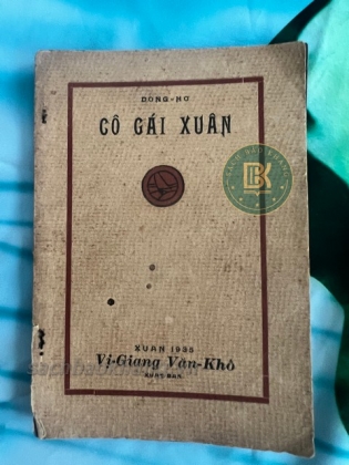 CÔ GÁI XUÂN