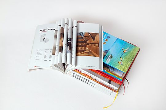 Sử dụng lại tạp chí cũ sẽ giúp bạn tiết kiệm tiền và bảo vệ môi trường