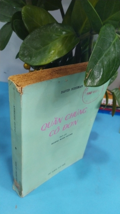 QUẦN CHÚNG CÔ ĐƠN - hoàng minh tuyn
