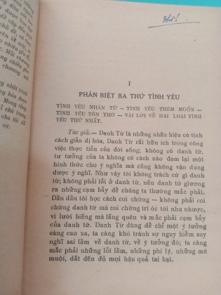 VỀ TÌNH YÊU