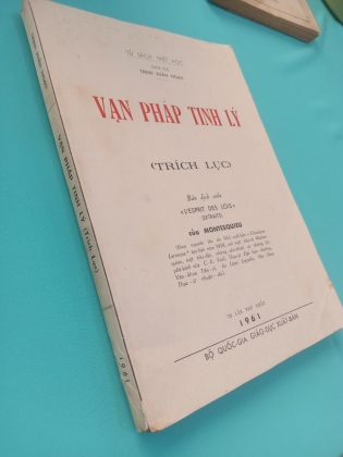 VẠN PHÁP TINH LÝ