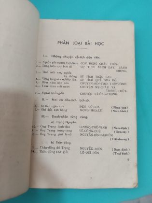 QUỐC SỬ LỚP TƯ