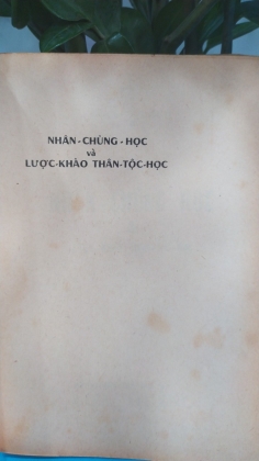 NHÂN CHỦNG HỌC VÀ LƯỢC KHẢO THÂN TỘC HỌC