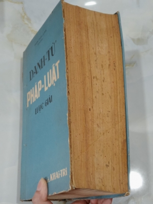 DANH TỪ PHÁP LUẬT LƯỢC GIẢI - TRẦN THÚC LINH