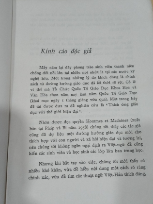 NGƯỜI VÀ MÁY - NHẬP MÔN NHÂN BẢN KỸ THUẬT