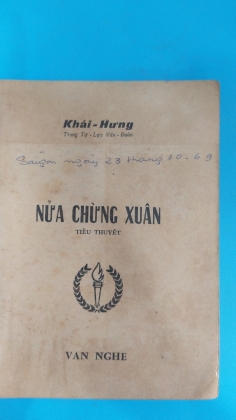 NỬA CHỪNG XUÂN