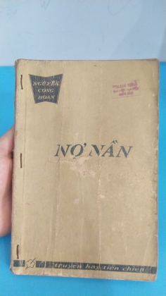 NỢ NẦN