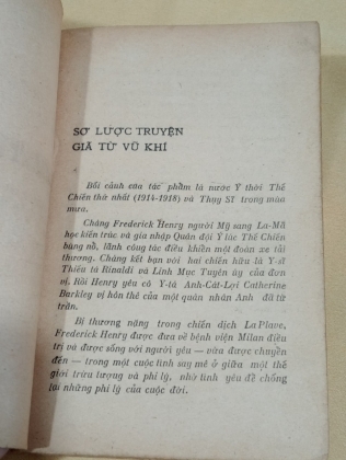 GIÃ TỪ VŨ KHÍ - HEMINGWAY (HỒ NGUYÊN DỊCH)