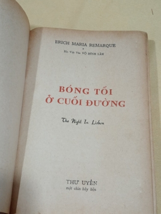 BÓNG TỐI Ở CUỐI ĐƯỜNG - Erich Maria Remarque (VÕ ĐÌNH LÂN DỊCH THUẬT)
