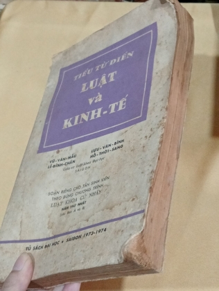TIỂU TỪ ĐIỂN LUẬT VÀ KINH TẾ
