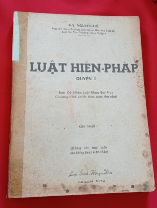 LUẬT HIẾN PHÁP (2 QUYỂN)
