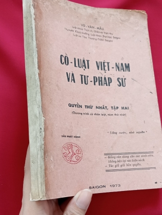  CỔ LUẬT VIỆT NAM TƯ PHÁP SỬ - VŨ VĂN MẪU