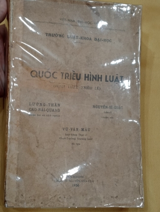 QUỐC TRIỀU HÌNH LUẬT - LUẬT KHOA SÀI GÒN