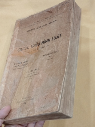 QUỐC TRIỀU HÌNH LUẬT - LUẬT KHOA SÀI GÒN