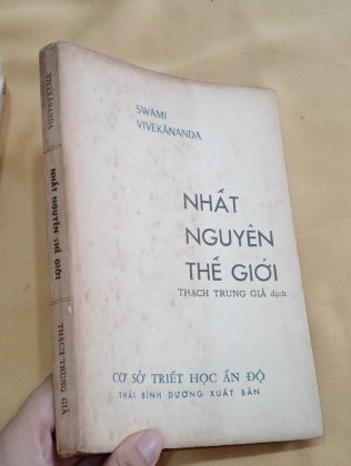 NHẤT NGUYÊN THẾ GIỚI - THẠCH TRUNG GIẢ DỊCH