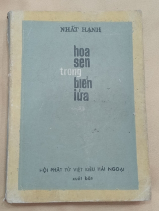 HOA SEN TRONG BIỂN LỬA