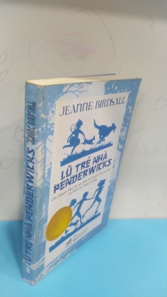 LŨ TRẺ NHÀ PENDERWICKS