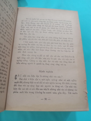 NHÀ VĂN HIỆN ĐẠI
