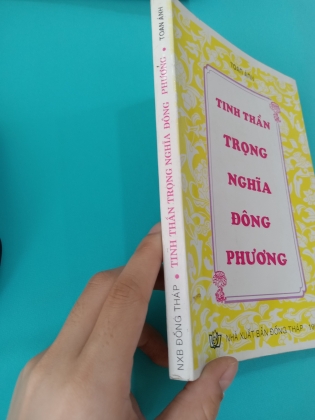 TINH THẦN TRỌNG NGHĨA ĐÔNG PHƯƠNG