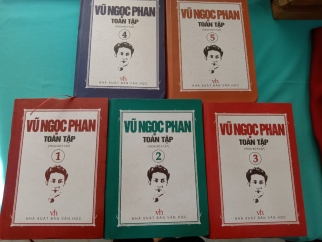 VŨ NGỌC PHAN TOÀN TẬP (5 TẬP)