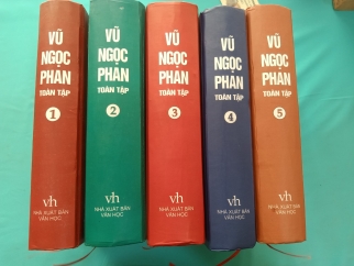 VŨ NGỌC PHAN TOÀN TẬP (5 TẬP)