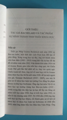 SỰ HÌNH THÀNH TINH THẦN KHOA HỌC 