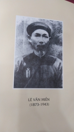 100 VIETNAMESE PAINTERS AND SCULPTORS OFTHE 20th CENTURY          