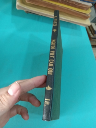 NGƯỜI VIỆT CAO QUÍ