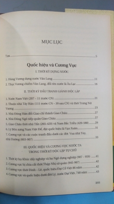 VIỆT NAM QUỐC HIỆU VÀ CƯƠNG MỤC 