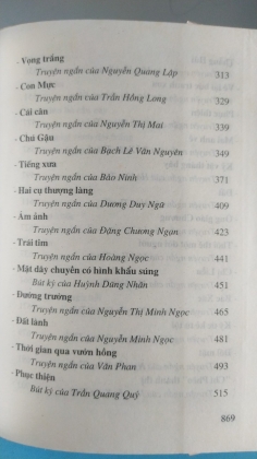 CÂY BÚT VÀNG 