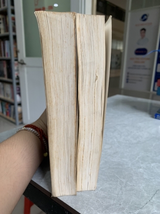 GIA PHẢ CỦA ĐẤT