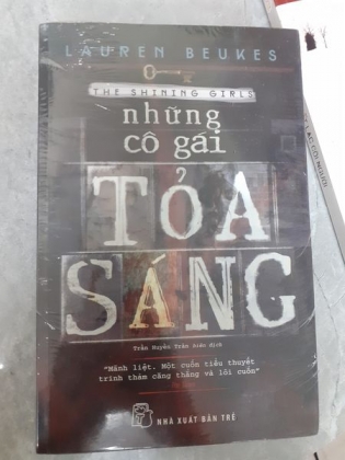 NHỮNG CÔ GÁI TỎA SÁNG 