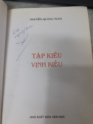 TẬP KIỀU VỊNH KIỀU 