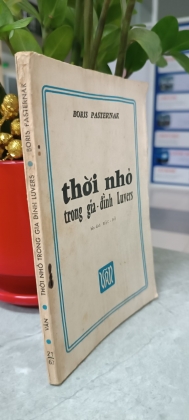 THỜI NHỎ TRONG GIA ĐÌNH LUVERS - PASTERNAK