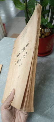 LAO TRUNG LÃNH VẬN