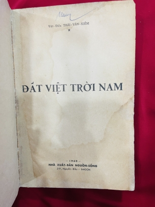 ĐẤT VIỆT TRỜI NAM