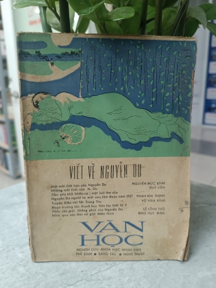 TẠP CHÍ VĂN HỌC: VIẾT VỀ NGUYỄN DU