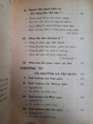 HOA ĐỒNG CỎ NỘI 