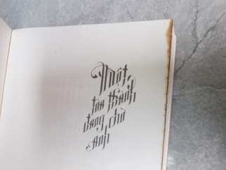 MỘT TÒA THÀNH ĐANG CHỜ ANH 