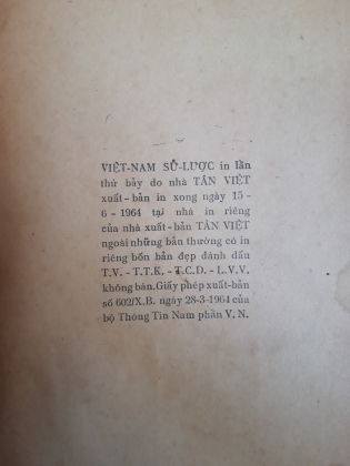 VIỆT NAM SỬ LƯỢC 