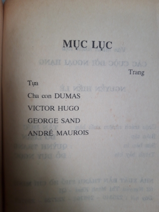 CÁC CUỘC ĐỜI NGOẠI HẠNG 