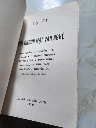 Mười khuôn mặt văn nghệ - tạ tỵ