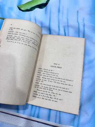 Ả Giang Hồ-Không Một Nấm Mồ (Jean-Paul Sartre)